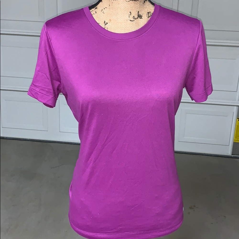 Under Armour Top